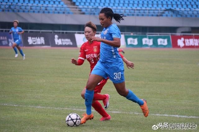 国足迎战塔吉克斯坦，邵佳一急需一场胜利